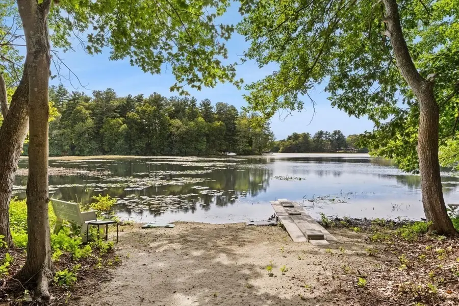 252 Scadding St, Taunton, MA 02780 - #3
