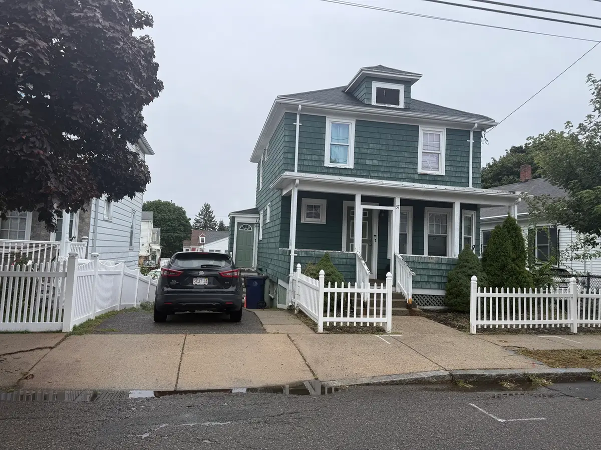 37 Freeman Ave, Everett, MA 02149 - #1