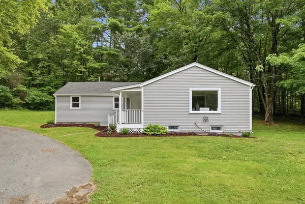 49 Harrington Road, Charlton, MA 01507
