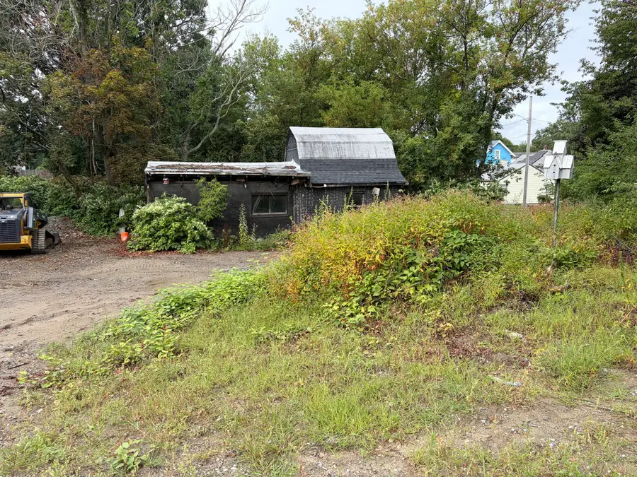 21-23 Maranda Street, Worcester, MA 01604 - #3