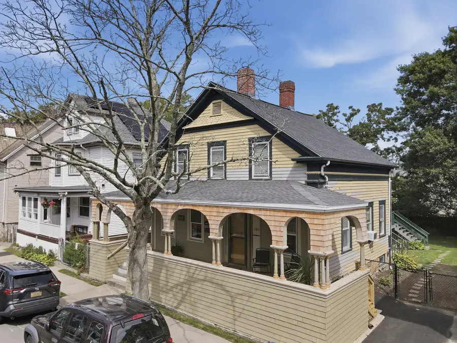 164 Chestnut Street, New Bedford, MA 02740 - #3