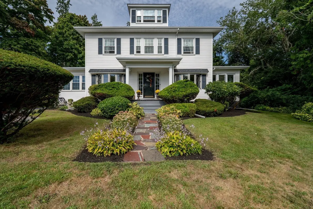 55 Akin St, Fairhaven, MA 02719 - #1