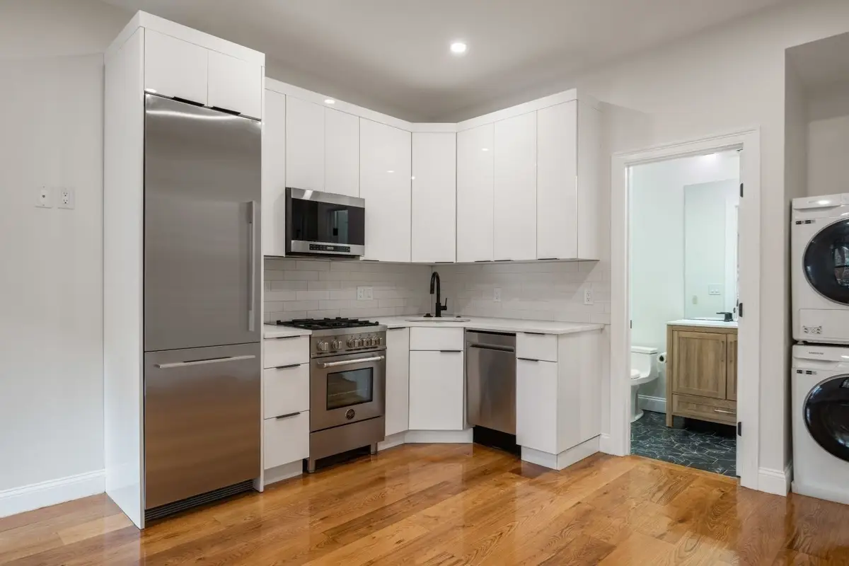 166-168 Salem Street #7, Boston, MA 02113 - #1