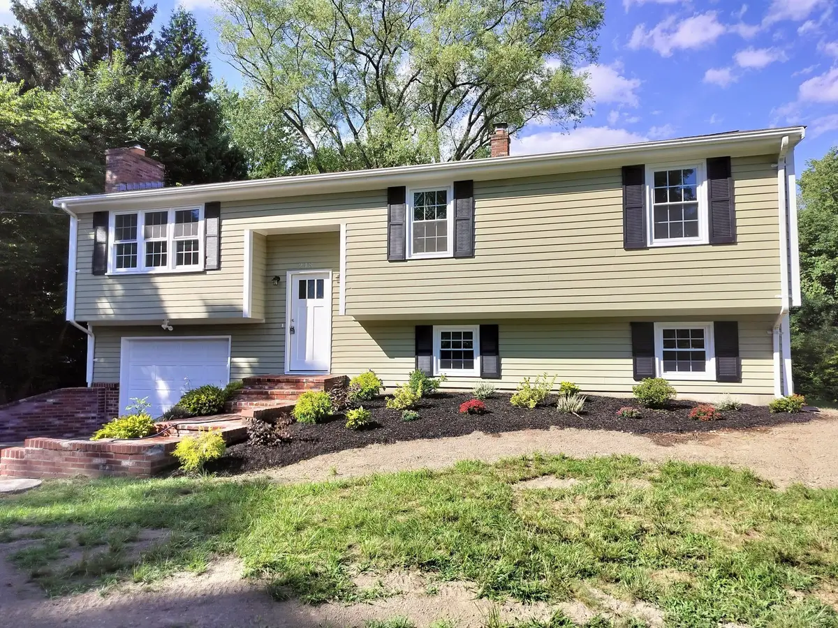 218 Pleasant St, Seekonk, MA 02771 - #1