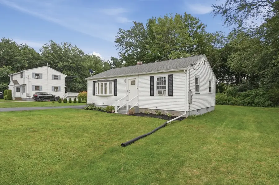 234 Cohasset Street, Worcester, MA 01604 - #3