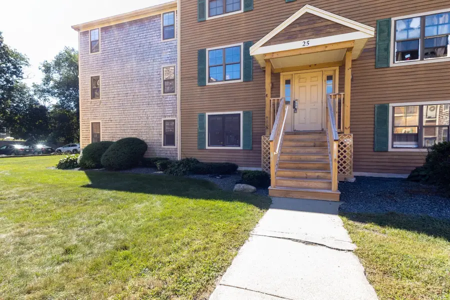 25 Eagle #3, Brockton, MA 02301 - #3
