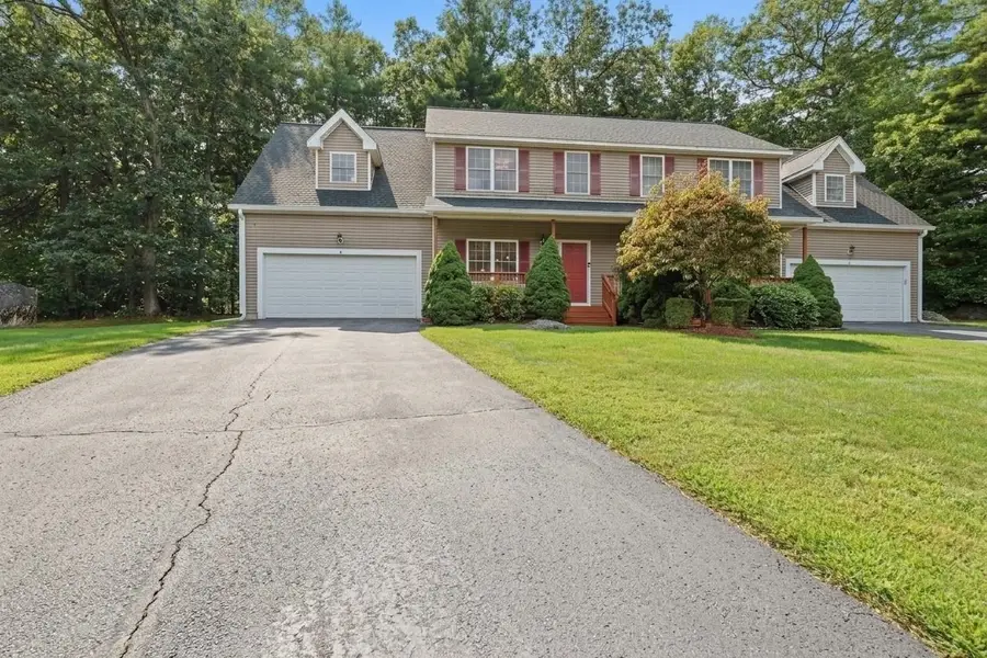4 Oakes Circle #4, Millbury, MA 01527 - #2