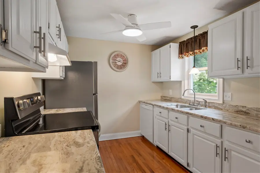 221 Bayberry Hill Ln #221, Leominster, MA 01453 - #3