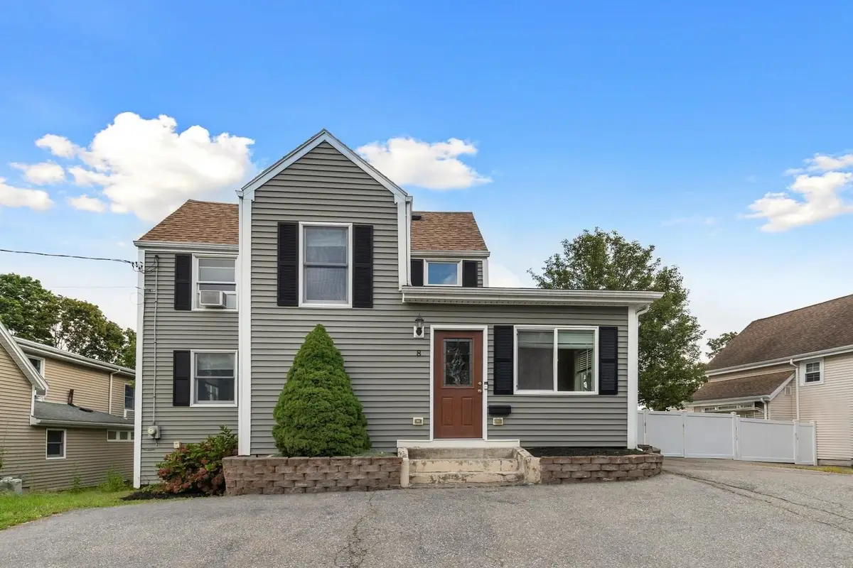 8 Herbert St, Wakefield, MA 01880 - #1