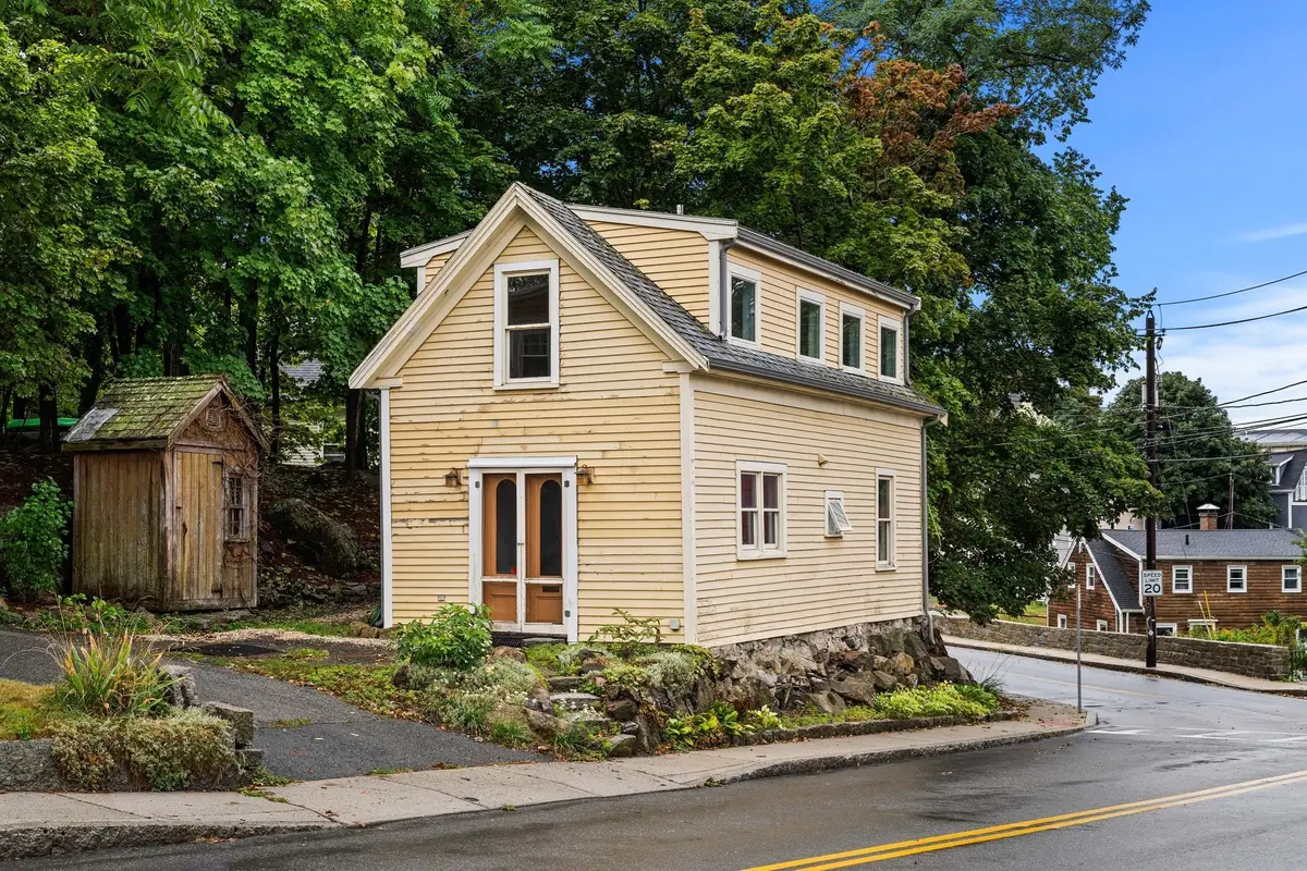 1105 Washington, Gloucester, MA 01930 - #1