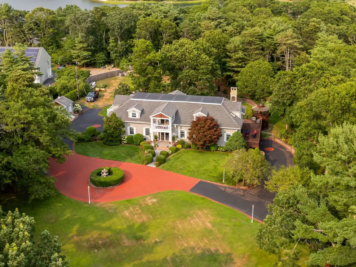 6 Kerna Dr, Bourne, MA 02532 - #1