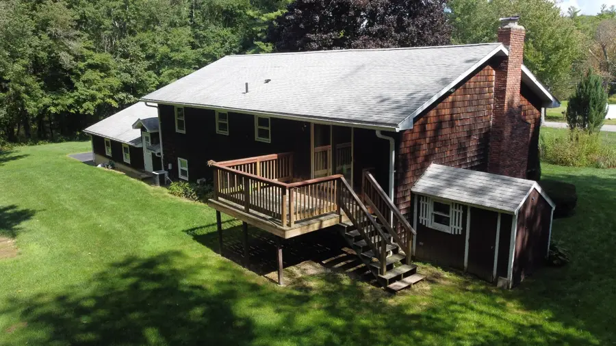 261 Brookfield Rd, Charlton, MA 01507 - #3