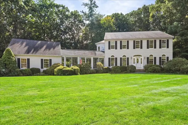 5 Vose Hill Road, Westford, MA 01886