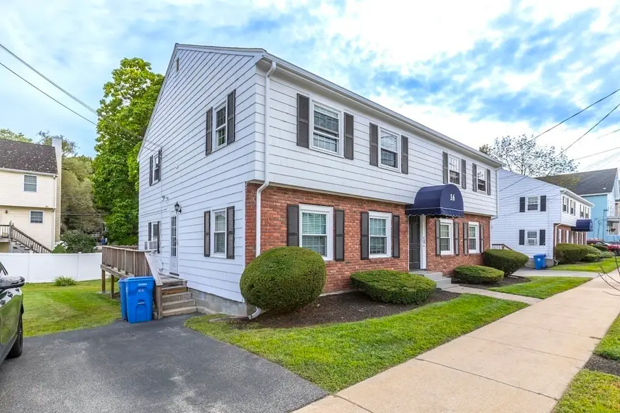 16 Richardson St #C, Wakefield, MA 01880 - #3