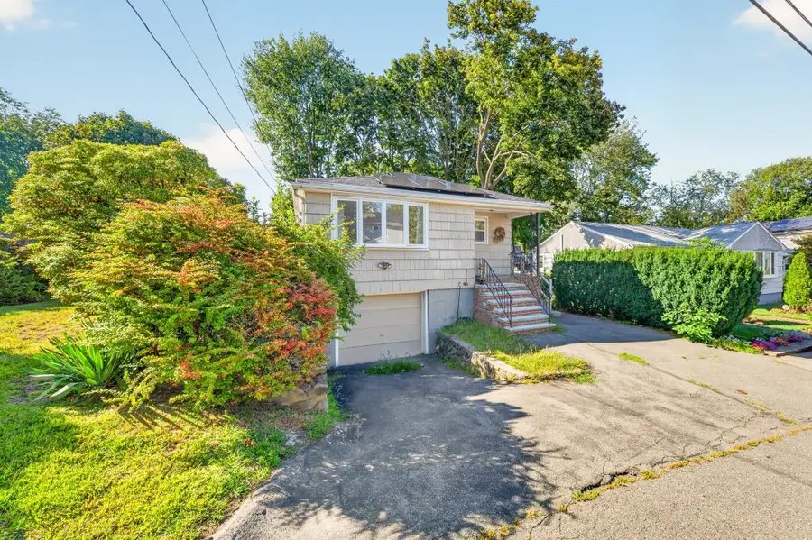 33 Fairchild Ave, Saugus, MA 01906 - #2