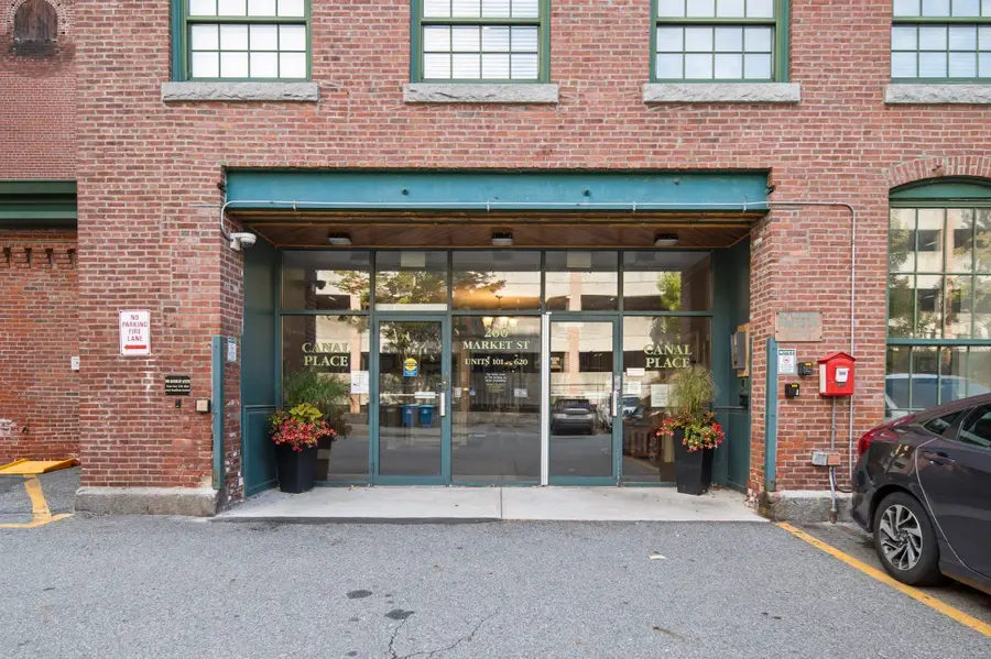 200 Market St #610, Lowell, MA 01852 - #3