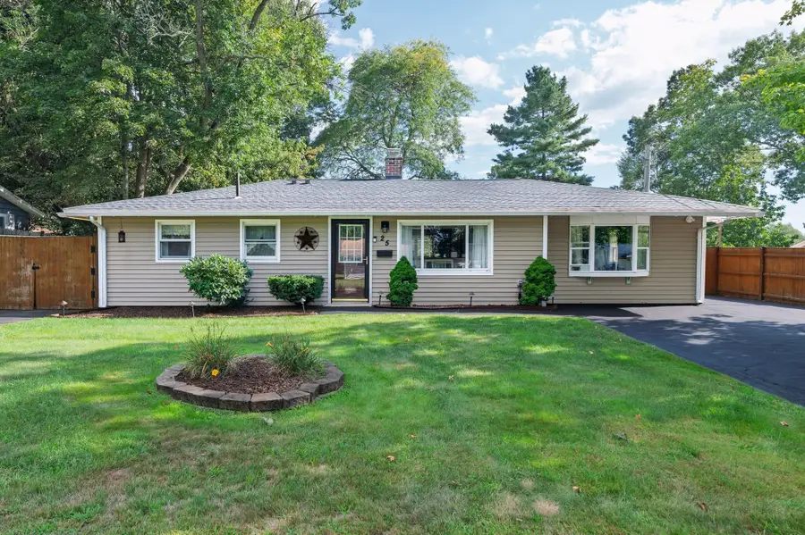 25 Marie Ave., Brockton, MA 02302 - #2