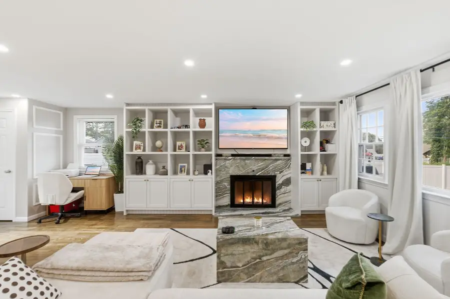 100 Farm St, Bellingham, MA 02019 - #2
