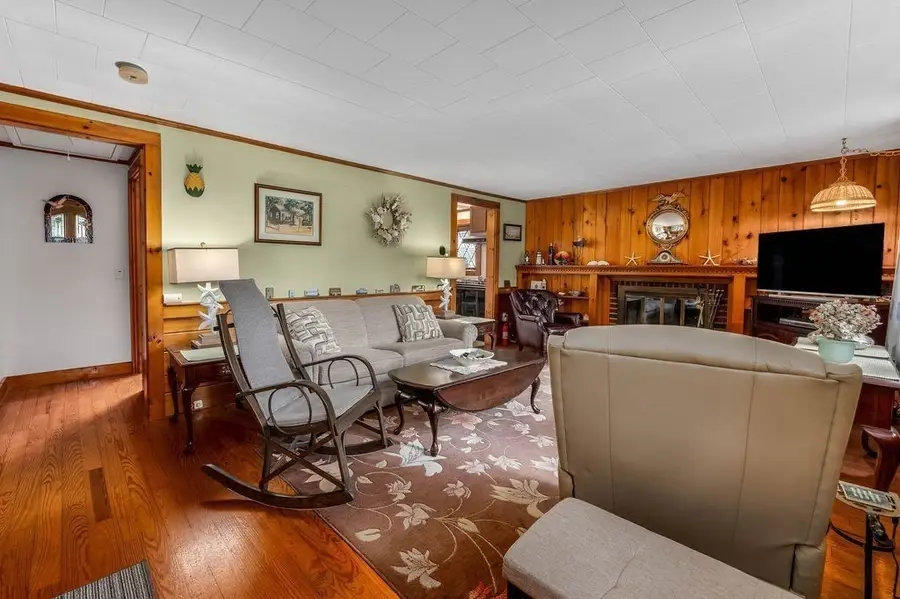 16 Lawrence Rd, Dennis Port, MA 02639 - #3