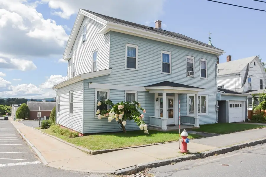 38 Pleasant St, Ware, MA 01082 - #3