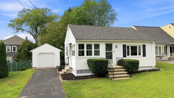 46 Lupine Rd, Lowell, MA 01850