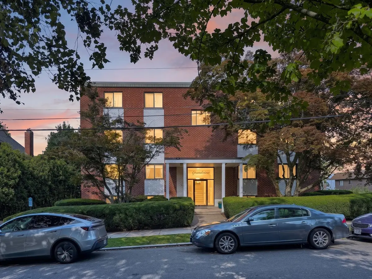 100 Grand View Ave #7B, Quincy, MA 02170 - #1