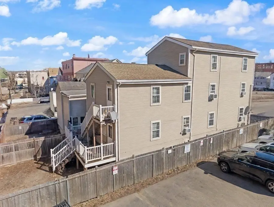 74 Chestnut St, Chelsea, MA 02150 - #3