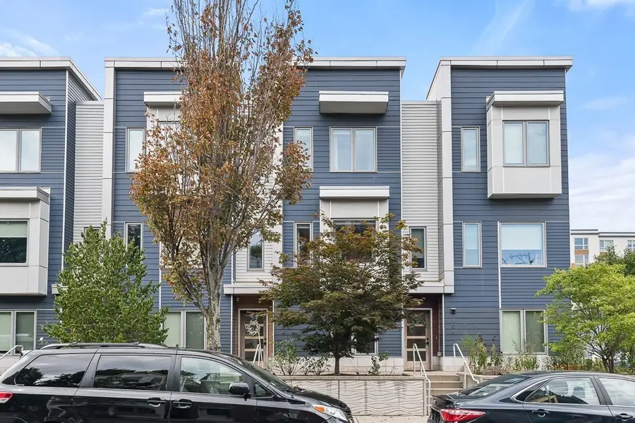 104 Liverpool St #104, Boston, MA 02128 - #3