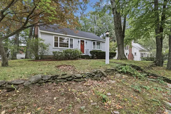 37 Highland Avenue, Leominster, MA 01453