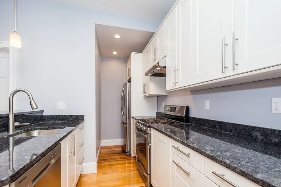 52 Hartford St, Boston, MA 02125 - #3