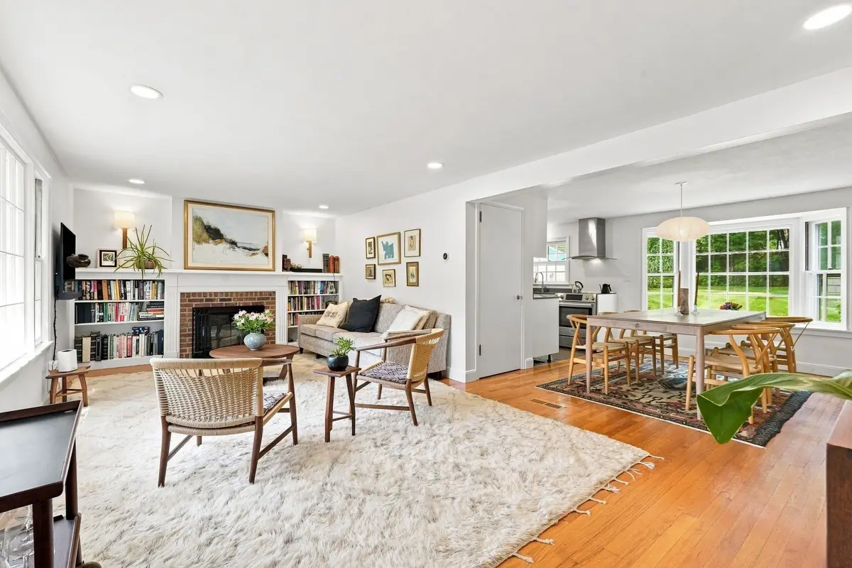 52 Blue Hills Rd, Amherst, MA 01002 - #1