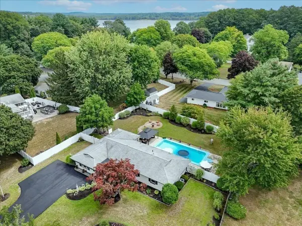 9 Algonquin Road, Danvers, MA 01923