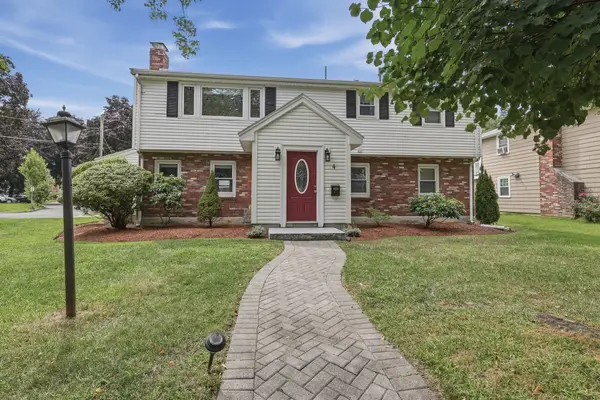 4 Groveland Road, Melrose, MA 02176