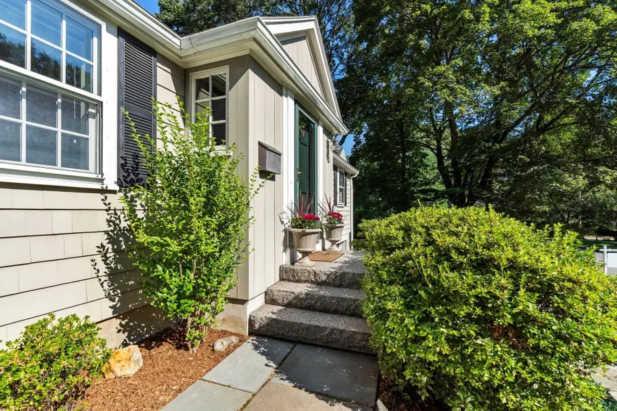 5 Willowdale Rd, Winchester, MA 01890 - #3