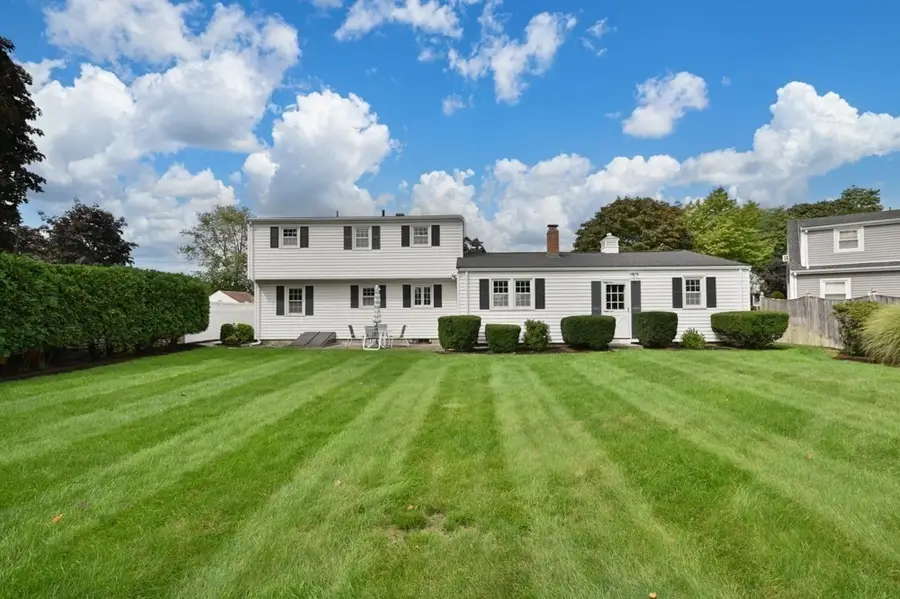 8 Irving St, Danvers, MA 01923 - #2