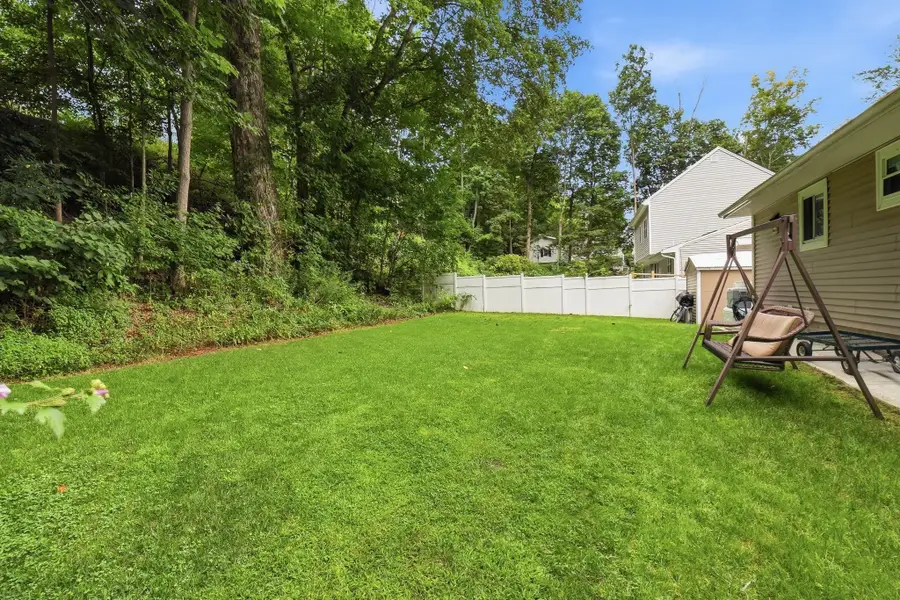 48 Sorrento St, Worcester, MA 01602 - #2
