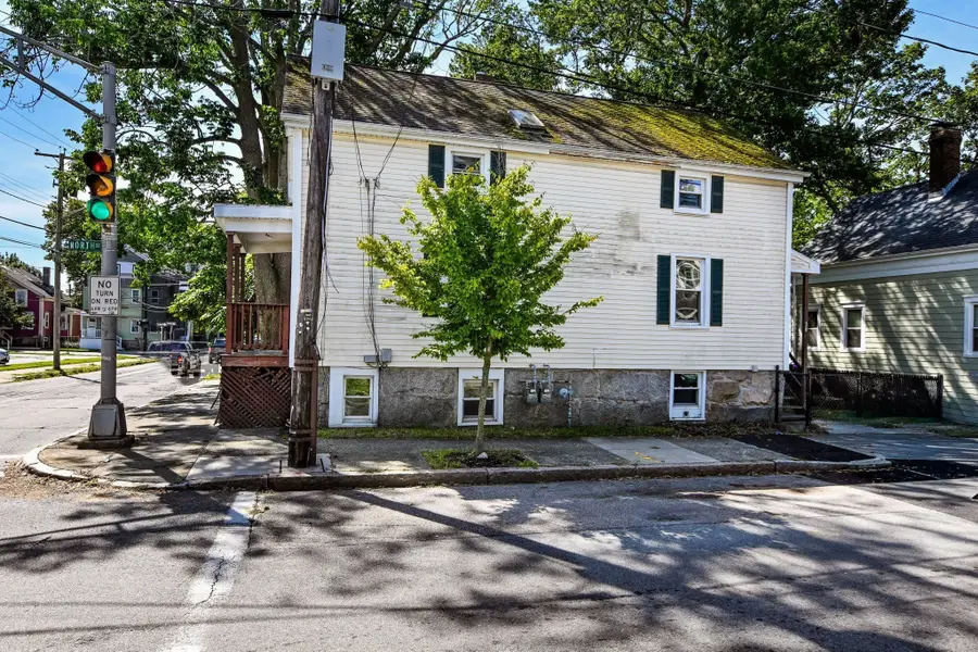 309 Cottage St, New Bedford, MA 02740 - #3
