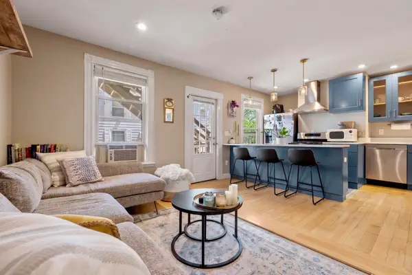 21 Lamson St #2, Boston, MA 02128