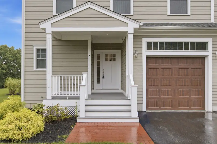 14 Blueberry Hill Ln #14, Melrose, MA 02176 - #2