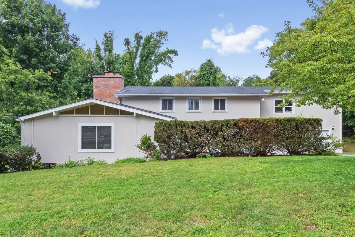 17 Churchill Rd, Winchester, MA 01890 - #1