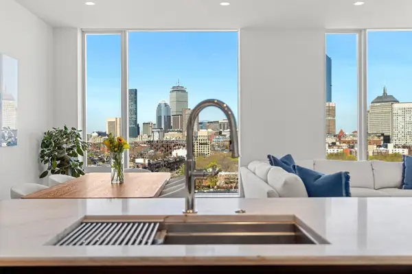 380 Harrison Ave #14-G, Boston, MA 02118