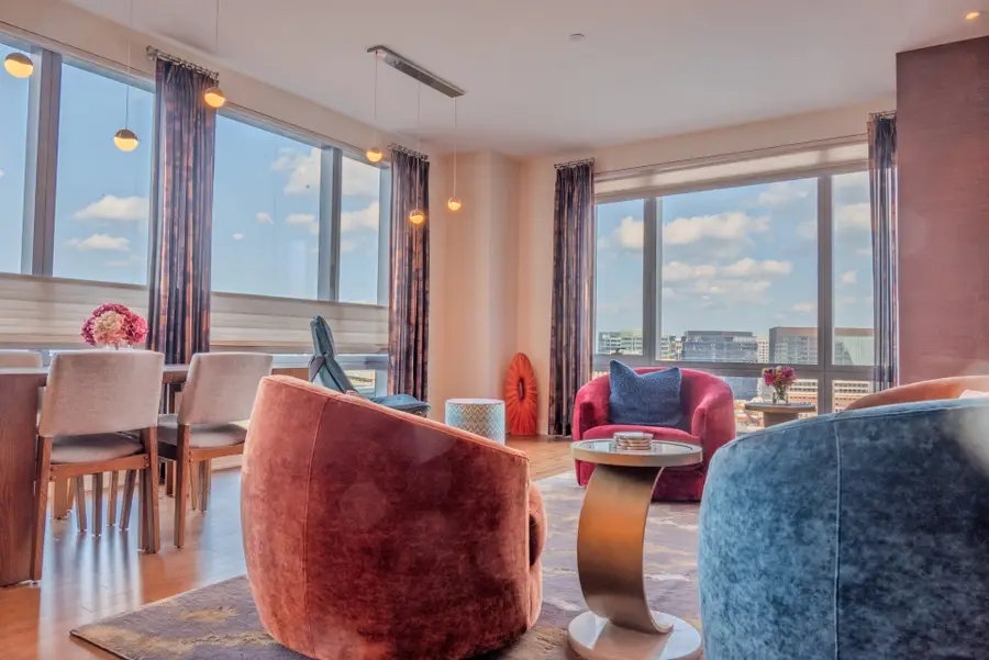 500 Atlantic Ave #17J, Boston, MA 02210 - #2
