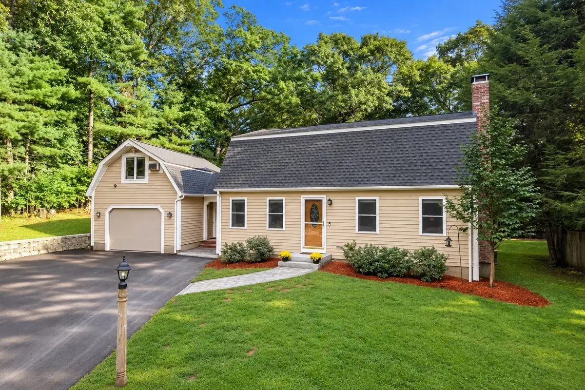 26 Joyce Ln, Bellingham, MA 02019 - #1