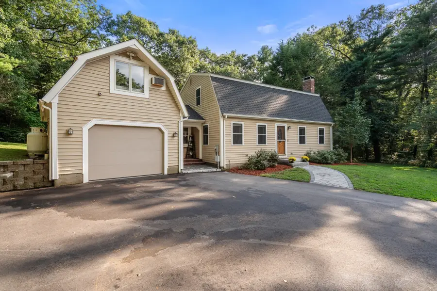 26 Joyce Ln, Bellingham, MA 02019 - #3