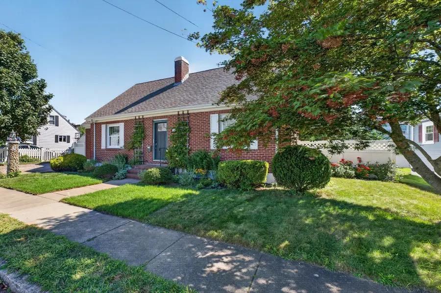 10 West St, New Bedford, MA 02740 - #3