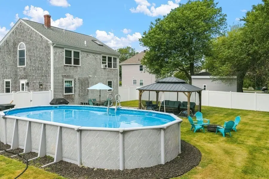 26 Paul Rd, Dartmouth, MA 02747 - #3