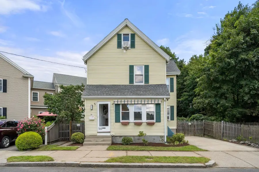 92 Allison St, Newton, MA 02458 - #2