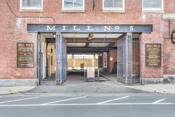 240 Jackson Street #622, Lowell, MA 01852