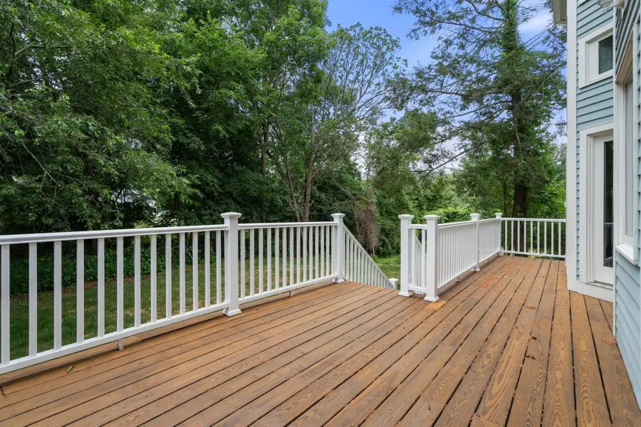 142 Hartman Rd, Newton, MA 02459 - #3