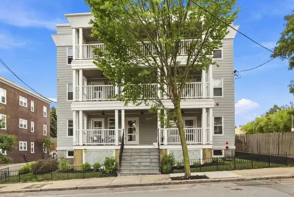 34 Heath St #3, Somerville, MA 02145